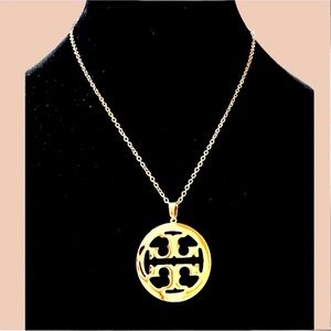 TORY BURCH STATEMENT NECKLACE 18K GOLD OVER STAINLESS STEEL
